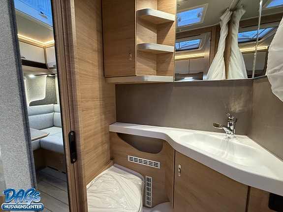 Knaus SÜDWIND 500 EU  BLACK SELECTION 13 of 18