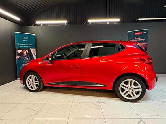 Renault Clio 6 of 15