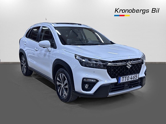 Suzuki S-Cross 3 of 5