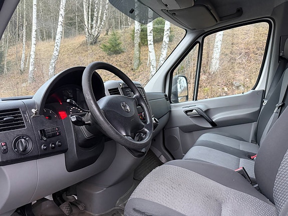Volkswagen Crafter 7 of 7