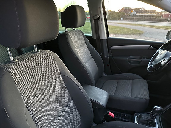 Volkswagen Sharan 14 of 14