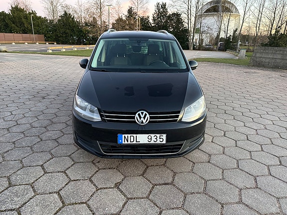 Volkswagen Sharan 8 of 14