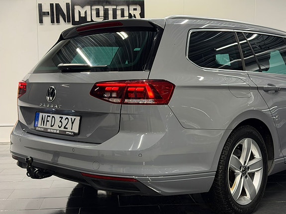 Volkswagen Passat 7 of 27