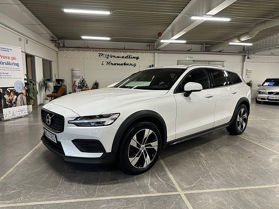 Volvo V60 Cross Country