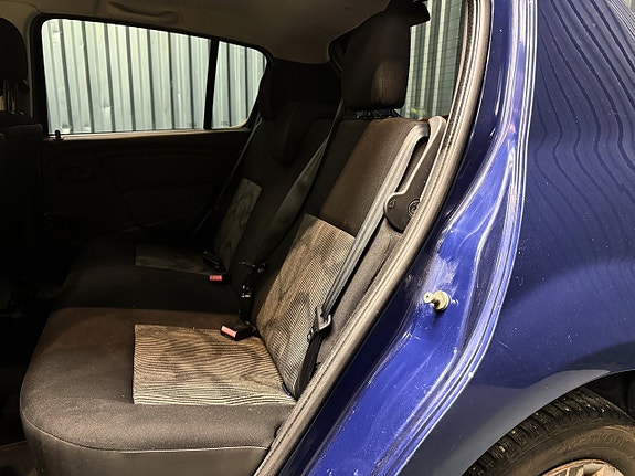 Dacia Sandero 13 of 22