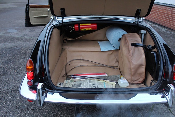 Jaguar Mark X 14 of 23