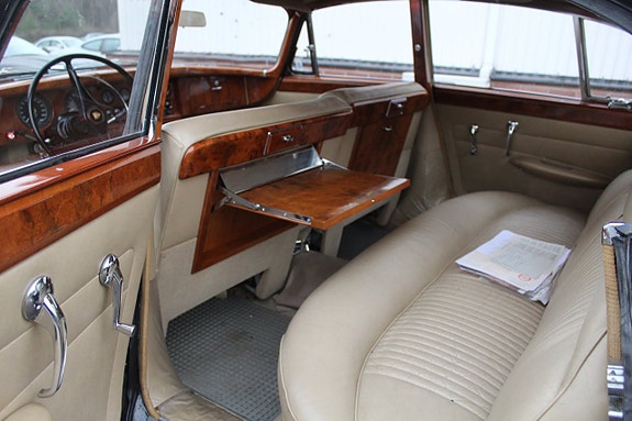 Jaguar Mark X 4 of 23