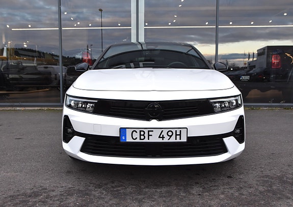 Opel Astra 2 of 5