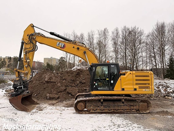 Caterpillar 326 - FIN UNDERVAGN / 3D GPS