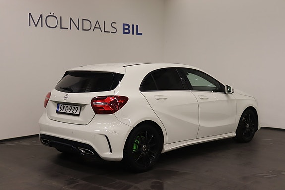 Mercedes-Benz A180 d 2 of 13