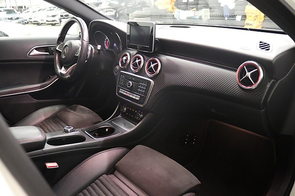 Mercedes-Benz A180 d 10 of 13