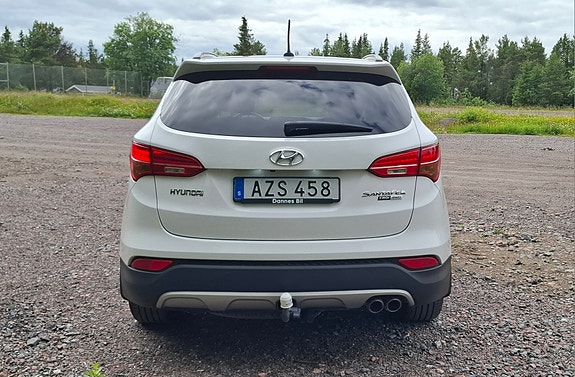 Hyundai Santa Fe 4 of 12