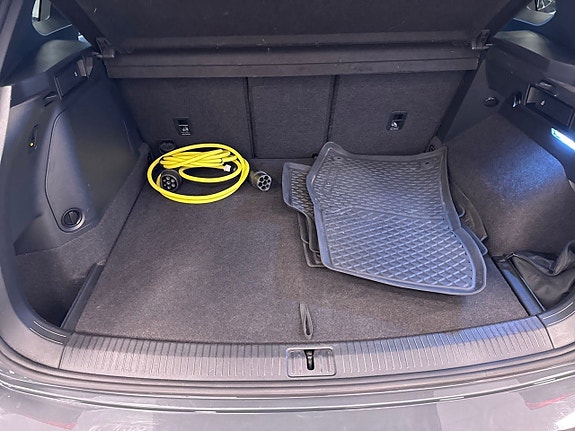 Volkswagen Tiguan 14 of 25