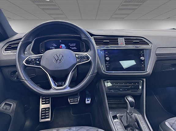 Volkswagen Tiguan 7 of 25