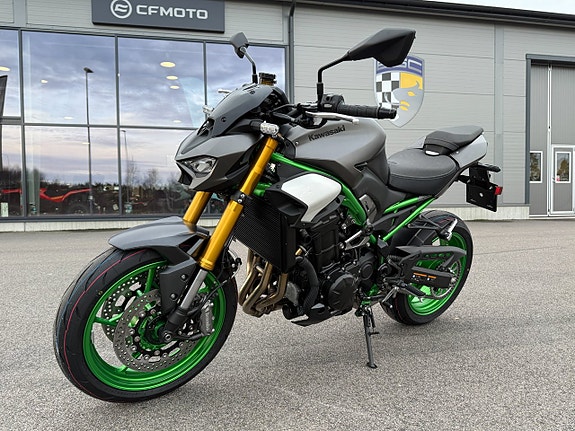 Kawasaki Z900 SE - Köp Online 4 of 14