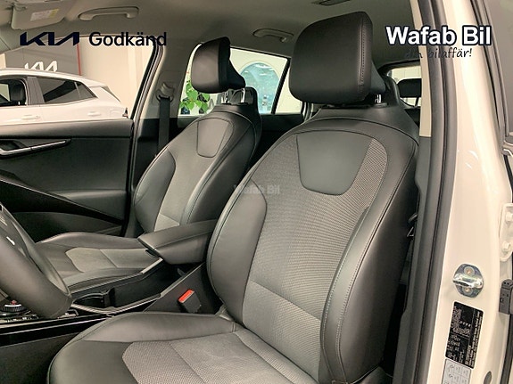 Kia Niro 15 of 17