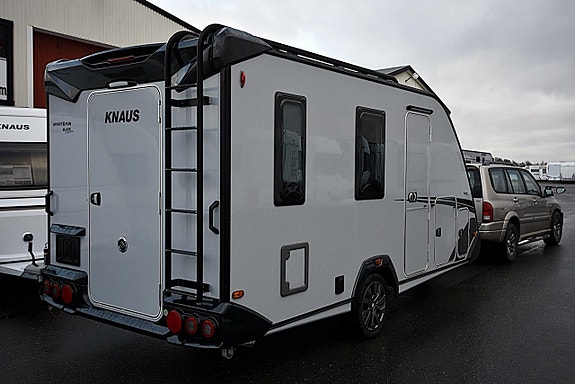 Knaus 480 QL Sport & Fun Black Selection, Dubbelbädd 22 of 27