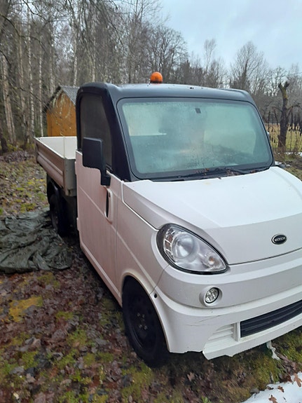 Microcar pickup 2 of 4