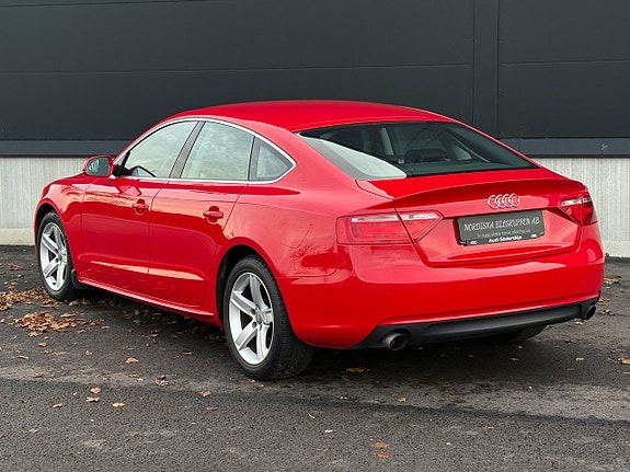 Audi A5 9 of 18