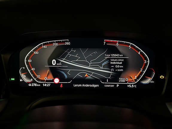BMW 330i 15 of 27