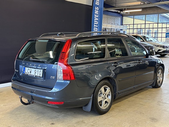 Volvo V50 5 of 5