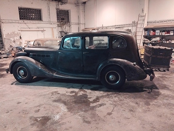 Packard Custom Eight Touring 4 of 18