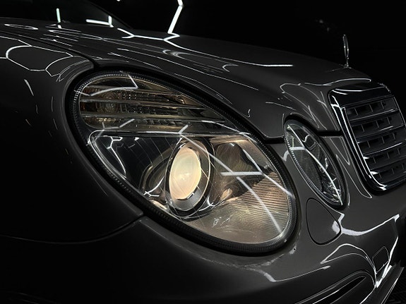 Mercedes-Benz E280 28 of 28