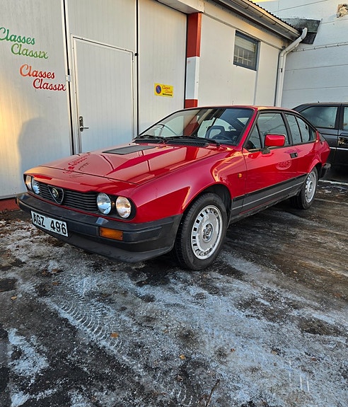 Alfa Romeo GTV