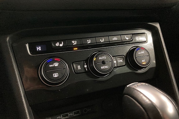 Volkswagen Tiguan 22 of 26