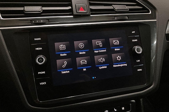 Volkswagen Tiguan 17 of 26