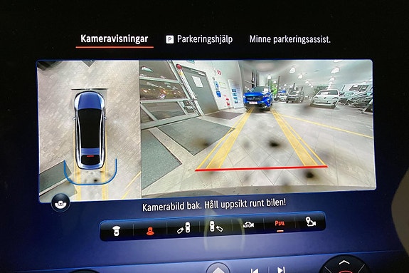 Mercedes-Benz EQS53 16 of 17
