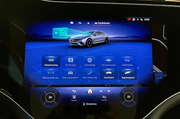 Mercedes-Benz EQS53 17 of 17