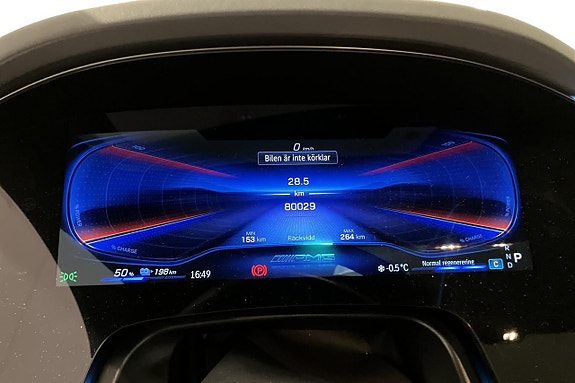 Mercedes-Benz EQS53 8 of 17
