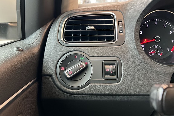 Volkswagen Polo 17 of 20