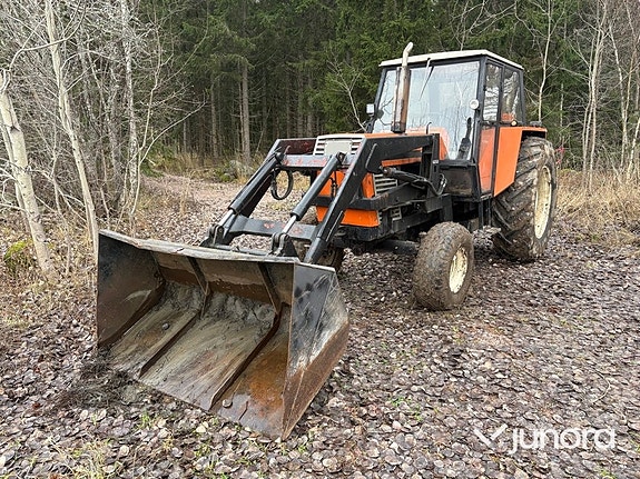 Traktor+ Frontlastare - Ursus, C 385