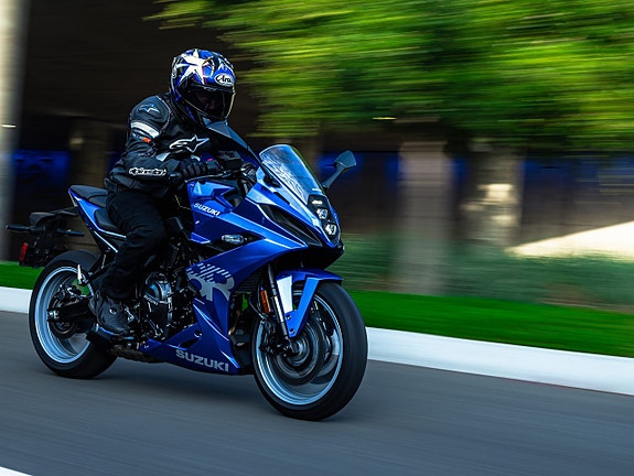 Suzuki GSX-8R - 2026 8 of 15