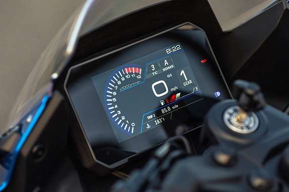 Suzuki GSX-8R - 2026 11 of 15