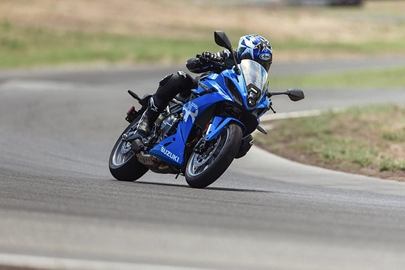 Suzuki GSX-8R - 2026 7 of 15