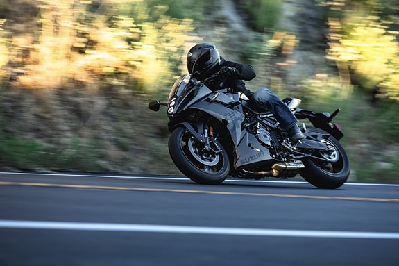 Suzuki GSX-8R - 2026 5 of 15