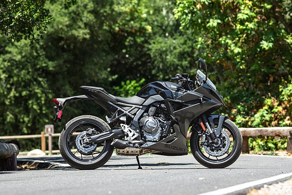 Suzuki GSX-8R - 2026 14 of 15