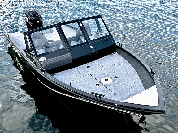 UMS 545 Fishing – Vår populäraste sportfiskebåt 4 of 9