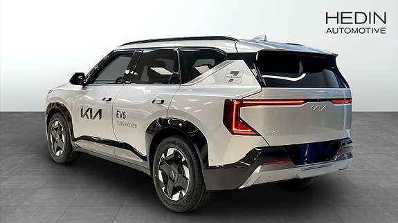 Kia EV5 6 of 12