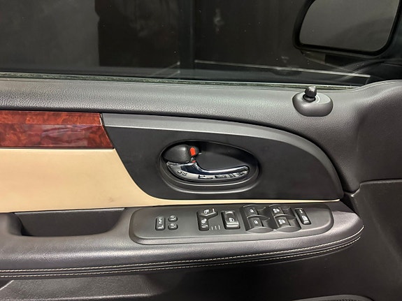 Saab 9-7X 14 of 22