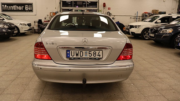 Mercedes-Benz S350 8 of 13