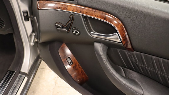 Mercedes-Benz S350 13 of 13