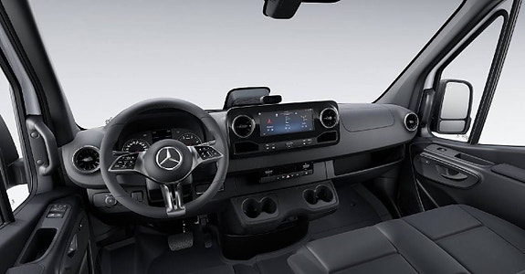 Mercedes-Benz Sprinter 319 3 of 4