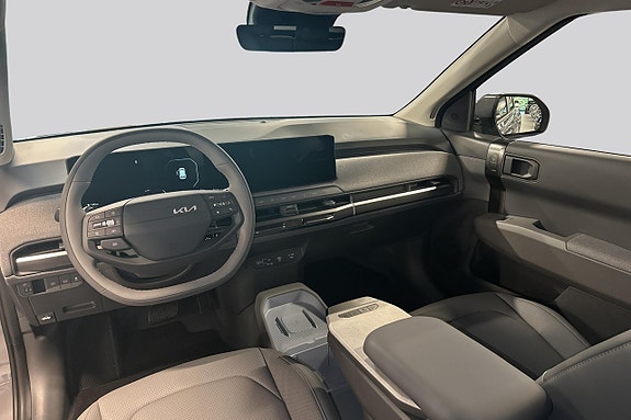 Kia EV3 8 of 23