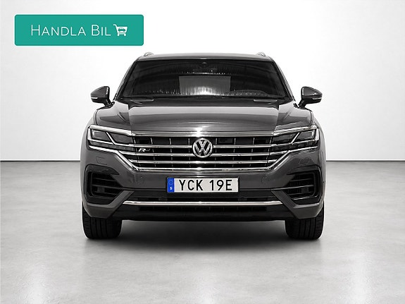 Volkswagen Touareg 3 of 5