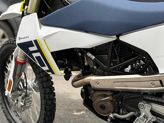 Husqvarna 701 Enduro / Nu i butik / Räntefritt 24mån 4 of 12