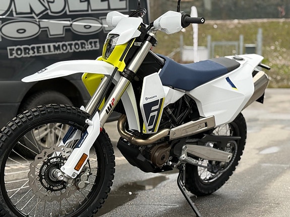 Husqvarna 701 Enduro / Nu i butik / Räntefritt 24mån 10 of 12